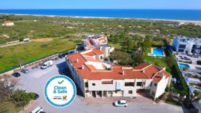 Отель Praia da Lota Resort – Beachfront Hotel  Вила Нова Де Касела